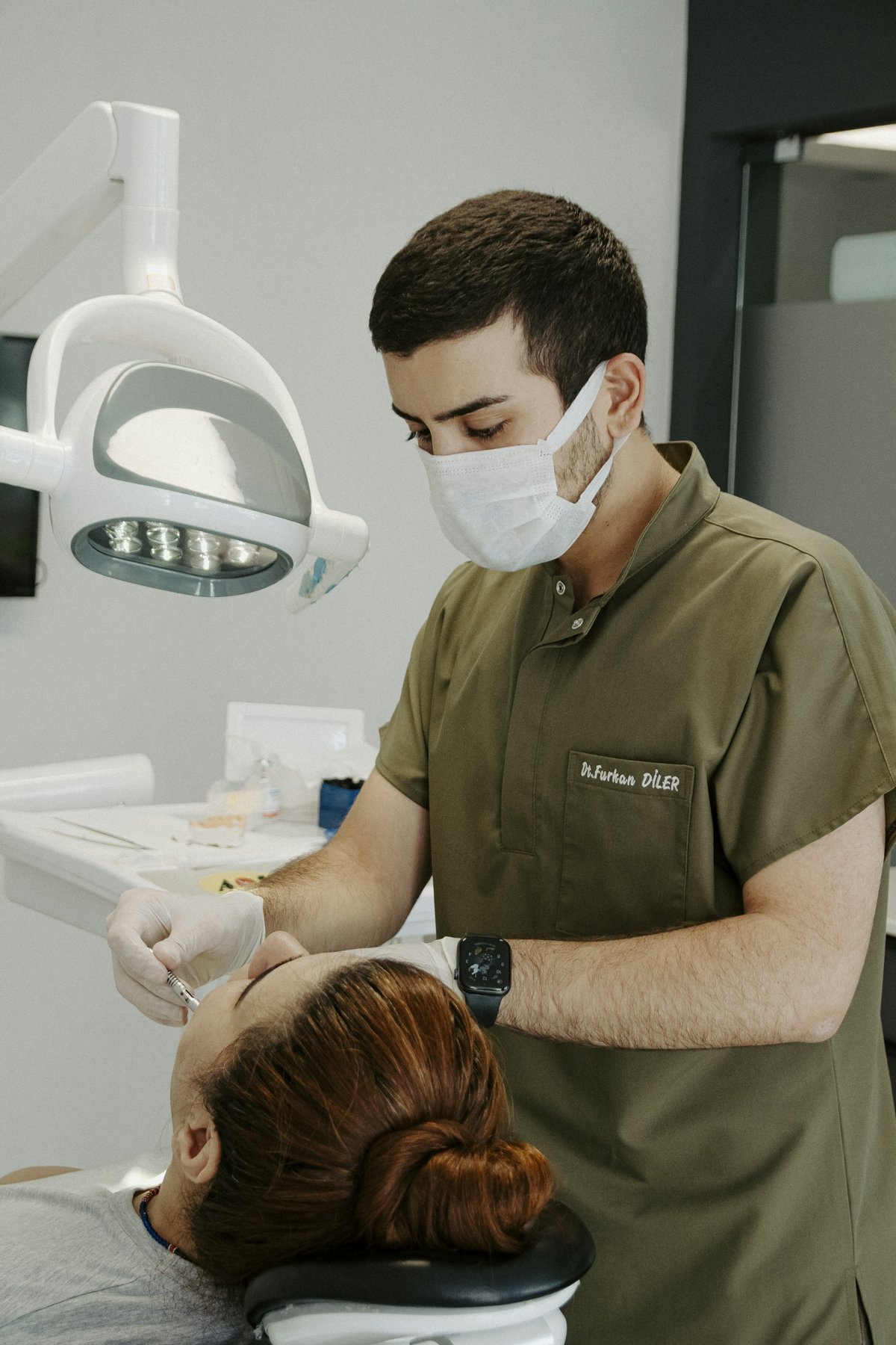 BrightSmile: Ein gutes Gefühl. Schon vor dem Lächeln.